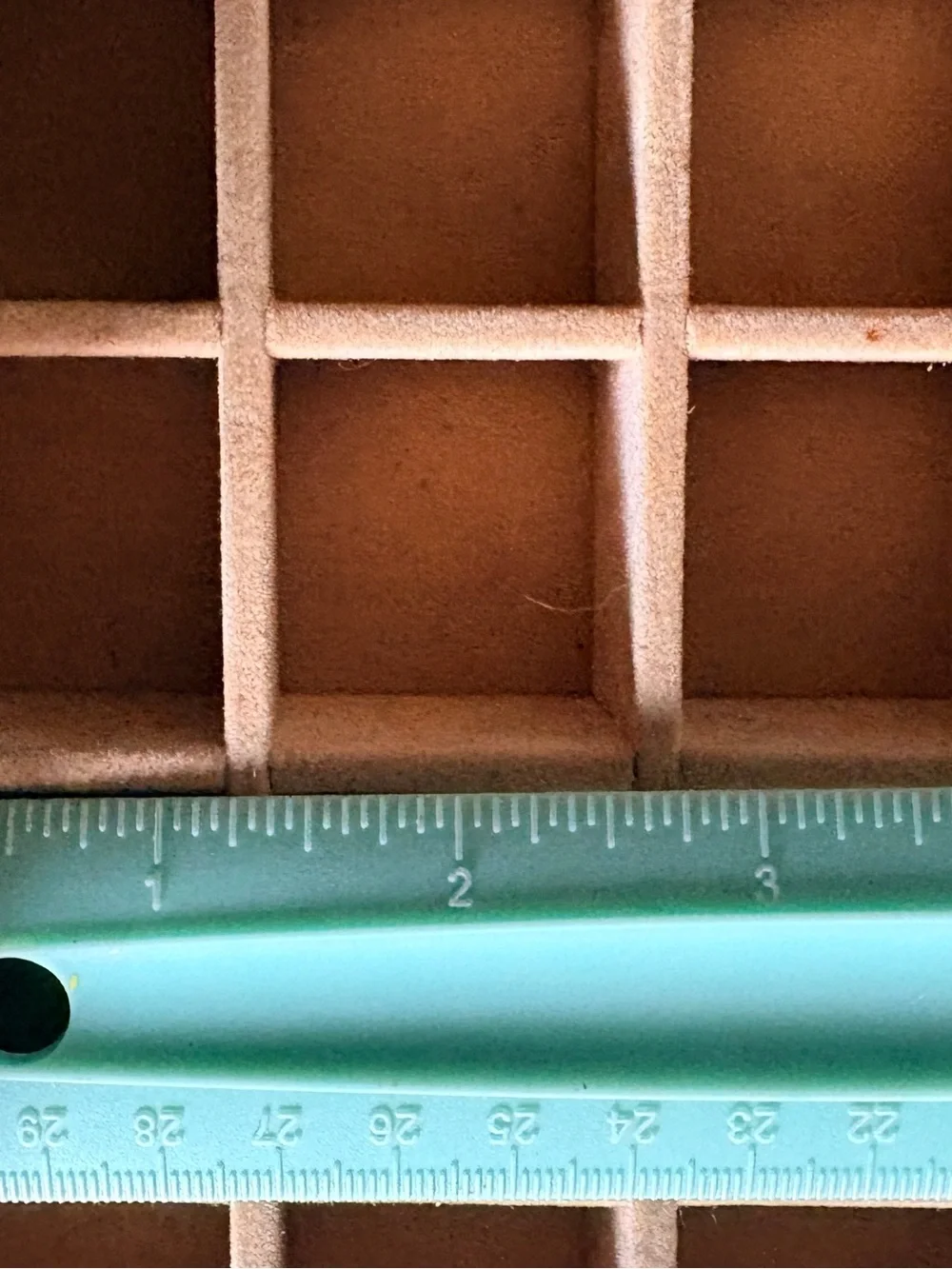 Vintage Beauty: Wooden Jewelry Box